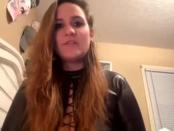 girl Sexy Teen Cam Girls Inserting Dildoes In Their Wet Pussy with britneybuckly