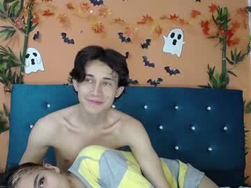 couple Sexy Teen Cam Girls Inserting Dildoes In Their Wet Pussy with honey_blue