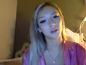 girl Sexy Teen Cam Girls Inserting Dildoes In Their Wet Pussy with katlatte