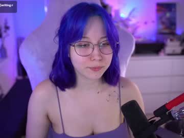 girl Sexy Teen Cam Girls Inserting Dildoes In Their Wet Pussy with blue_mooncat