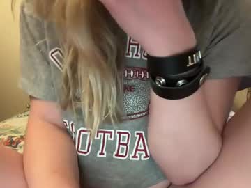 girl Sexy Teen Cam Girls Inserting Dildoes In Their Wet Pussy with daphneflowersxoxo