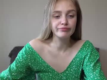 girl Sexy Teen Cam Girls Inserting Dildoes In Their Wet Pussy with your_lily419015