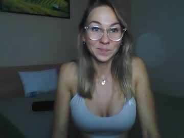 girl Sexy Teen Cam Girls Inserting Dildoes In Their Wet Pussy with viktoriaaember