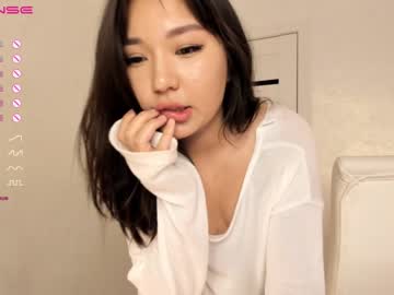 girl Sexy Teen Cam Girls Inserting Dildoes In Their Wet Pussy with chae_youn