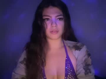 girl Sexy Teen Cam Girls Inserting Dildoes In Their Wet Pussy with amethystbby69