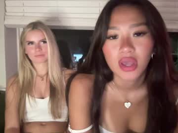 girl Sexy Teen Cam Girls Inserting Dildoes In Their Wet Pussy with hibiancas