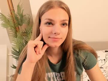 girl Sexy Teen Cam Girls Inserting Dildoes In Their Wet Pussy with odelindabracher