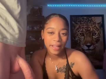 girl Sexy Teen Cam Girls Inserting Dildoes In Their Wet Pussy with lunaa_11