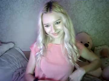 girl Sexy Teen Cam Girls Inserting Dildoes In Their Wet Pussy with kelly_mitch