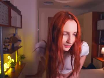 girl Sexy Teen Cam Girls Inserting Dildoes In Their Wet Pussy with cuty_bb_fire