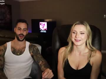 couple Sexy Teen Cam Girls Inserting Dildoes In Their Wet Pussy with lexiilogan