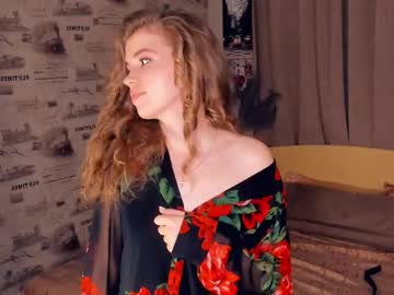 girl Sexy Teen Cam Girls Inserting Dildoes In Their Wet Pussy with chia_silver
