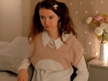 girl Sexy Teen Cam Girls Inserting Dildoes In Their Wet Pussy with eadlincall