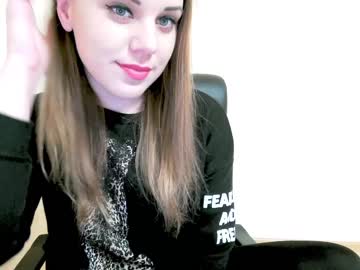 girl Sexy Teen Cam Girls Inserting Dildoes In Their Wet Pussy with limebabykristi123