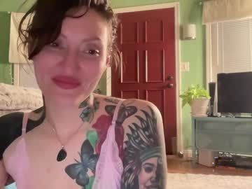 girl Sexy Teen Cam Girls Inserting Dildoes In Their Wet Pussy with twerkingelle