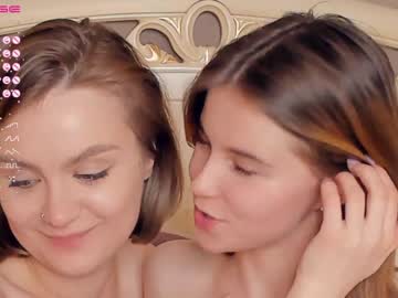 couple Sexy Teen Cam Girls Inserting Dildoes In Their Wet Pussy with lessentace