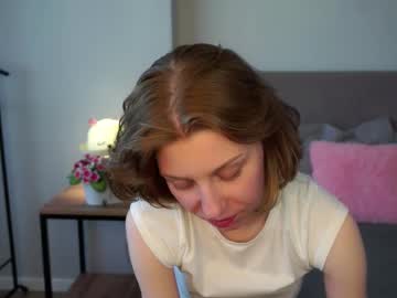 girl Sexy Teen Cam Girls Inserting Dildoes In Their Wet Pussy with brittcollinge