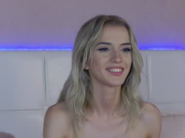 girl Sexy Teen Cam Girls Inserting Dildoes In Their Wet Pussy with yannajeen