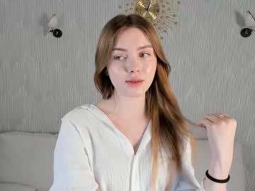 girl Sexy Teen Cam Girls Inserting Dildoes In Their Wet Pussy with fredericabails