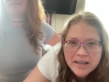 girl Sexy Teen Cam Girls Inserting Dildoes In Their Wet Pussy with kalliefreya