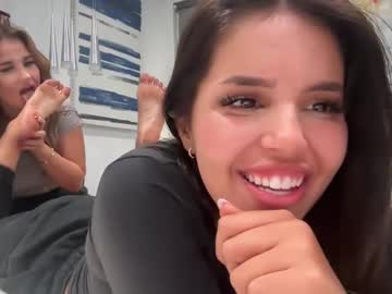 girl Sexy Teen Cam Girls Inserting Dildoes In Their Wet Pussy with emilyster
