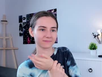 girl Sexy Teen Cam Girls Inserting Dildoes In Their Wet Pussy with approche_toi_petite