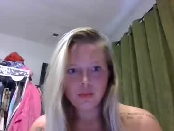 girl Sexy Teen Cam Girls Inserting Dildoes In Their Wet Pussy with lilmspeachhh