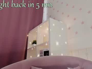 girl Sexy Teen Cam Girls Inserting Dildoes In Their Wet Pussy with loriwade