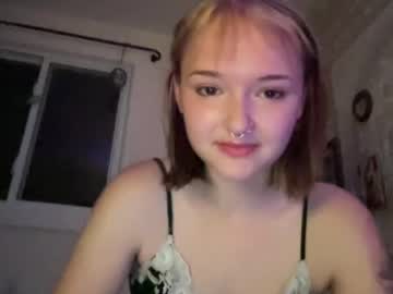 girl Sexy Teen Cam Girls Inserting Dildoes In Their Wet Pussy with lemoncakegf