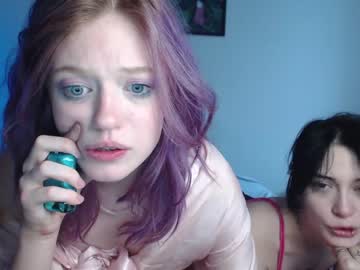 couple Sexy Teen Cam Girls Inserting Dildoes In Their Wet Pussy with mollycodle
