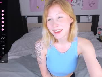girl Sexy Teen Cam Girls Inserting Dildoes In Their Wet Pussy with blue_colada