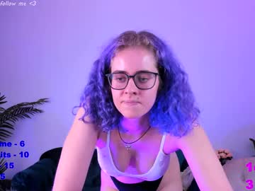 girl Sexy Teen Cam Girls Inserting Dildoes In Their Wet Pussy with evelyn_ray