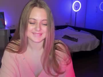 girl Sexy Teen Cam Girls Inserting Dildoes In Their Wet Pussy with mallicia