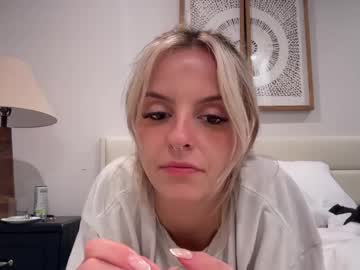 girl Sexy Teen Cam Girls Inserting Dildoes In Their Wet Pussy with ashleypelosi