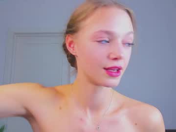 girl
        sweet__piece cam image #1855973