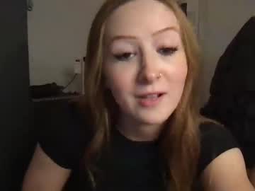 girl Sexy Teen Cam Girls Inserting Dildoes In Their Wet Pussy with gingerxbabe