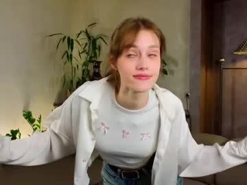 girl Sexy Teen Cam Girls Inserting Dildoes In Their Wet Pussy with lynnaappling