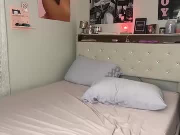 girl Sexy Teen Cam Girls Inserting Dildoes In Their Wet Pussy with daisy_sparx