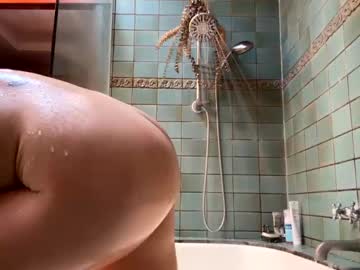 girl Sexy Teen Cam Girls Inserting Dildoes In Their Wet Pussy with lexaprolazylady