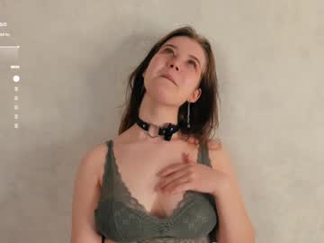 girl Sexy Teen Cam Girls Inserting Dildoes In Their Wet Pussy with cutiebow