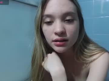 girl Sexy Teen Cam Girls Inserting Dildoes In Their Wet Pussy with pinklola31