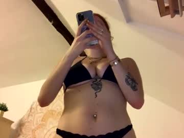 girl Sexy Teen Cam Girls Inserting Dildoes In Their Wet Pussy with emmafayex